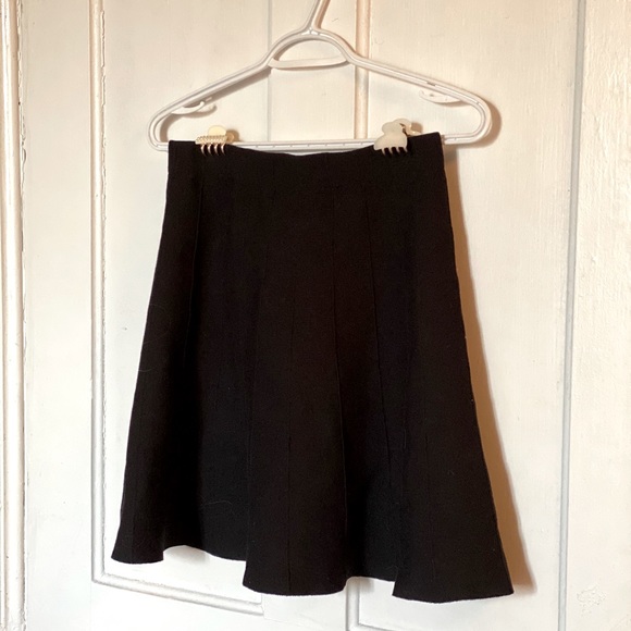 Zara Black Flare Skirt - Picture 1 of 3